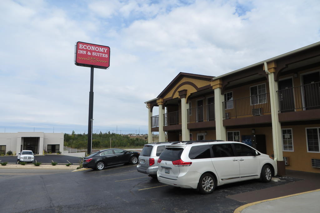 Economy Inn & Suites Joplin Exterior photo