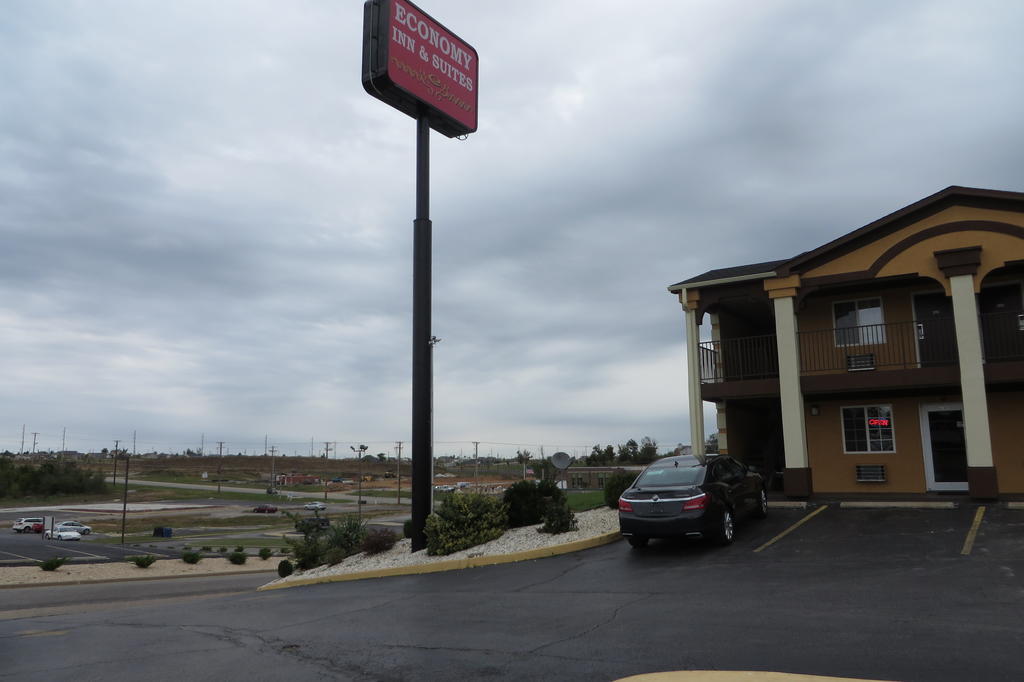 Economy Inn & Suites Joplin Exterior photo